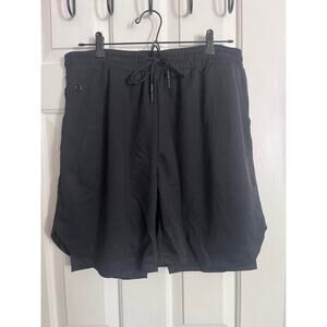New Men’s Athletic Shorts Size XL